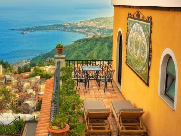 where to stay Taormina